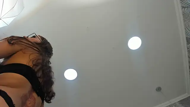 ValerySkinnyy online show from March 2, 7:15 am