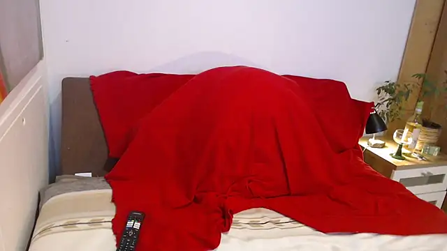 EdelHolz91 online show from February 26, 4:17 pm