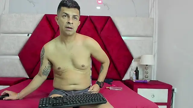 Kity spiderr online show from April 10, 12:43 pm