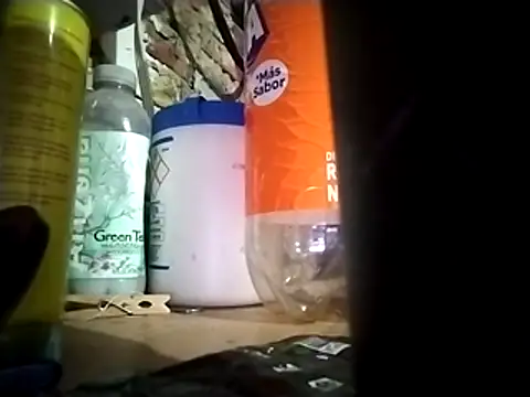 Snapshot of Efrain6996 chatting on November 28, 6:05 am Efrain6996 online show from November 28, 6:05 am