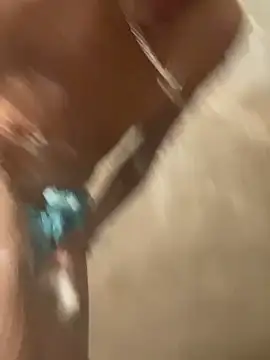 Snapshot of Efrain6996 chatting on March 19, 8:07 am Efrain6996 online show from March 19, 8:07 am