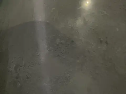 Snapshot of Efrain6996 chatting on April 5, 2:42 am Efrain6996 online show from April 5, 2:42 am