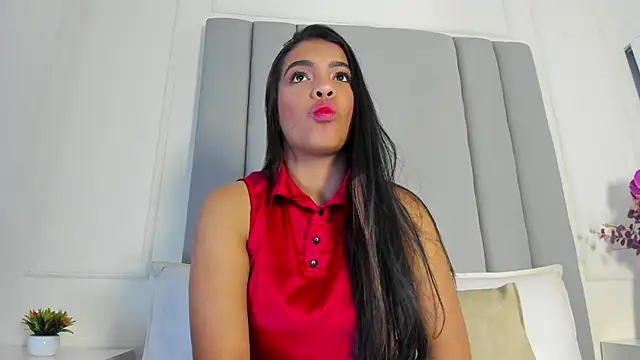 CannelaSmith online show from June 12, 11:53 am