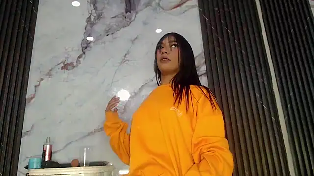 Penelopee Rouse online show from February 21, 8:10 pm