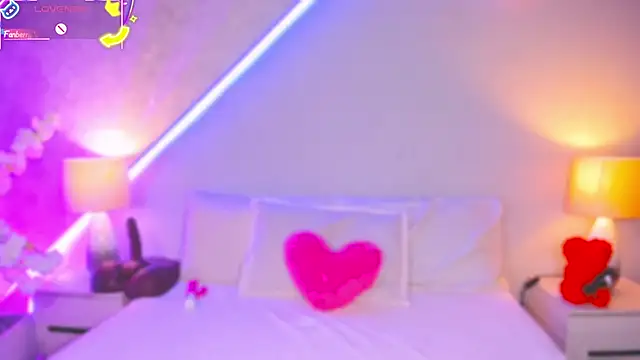 Kishalove  online show from April 11, 10:41 am