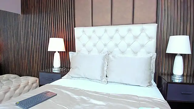 Kendal Foxxx online show from December 3, 12:03 pm