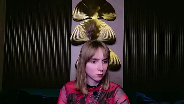 Beverly Gomes online show from January 15, 8:23 pm