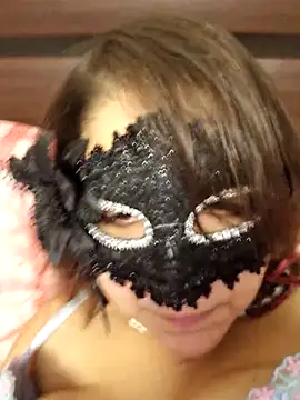 Snapshot of LOCA_GIRL chatting on October 26, 9:53 pm LOCA GIRL online show from October 26, 9:53 pm