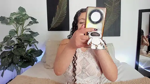 RubyStrong online show from October 6, 1:41 pm