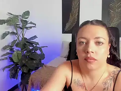 RubyStrong online show from October 10, 1:54 pm