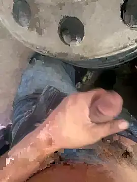 Snapshot of Chico031289 chatting on March 5, 6:48 pm Chico031289 online show from March 5, 6:48 pm