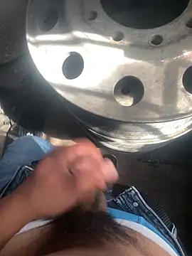 Snapshot of Chico031289 chatting on March 19, 5:17 pm Chico031289 online show from March 19, 5:17 pm