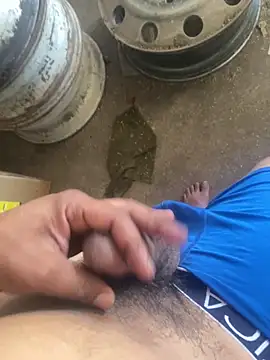 Snapshot of Chico031289 chatting on March 21, 6:33 pm Chico031289 online show from March 21, 6:33 pm