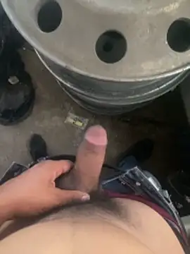 Snapshot of Chico031289 chatting on March 25, 10:05 pm Chico031289 online show from March 25, 10:05 pm