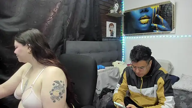 CrisabellssEden online show from January 14, 1:17 pm