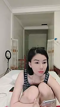 JunCii online show from February 14, 12:57 pm