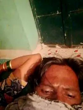 CUTE-004 online show from October 11, 6:28 pm