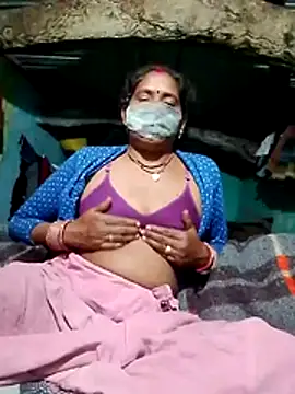 CUTE-004 online show from November 29, 3:15 pm