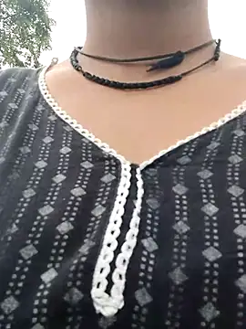 Janvi Jaitly online show from October 31, 7:31 am