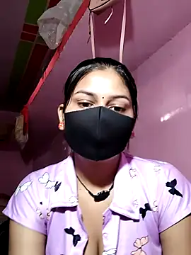 Janvi Jaitly online show from July 6, 1:35 am