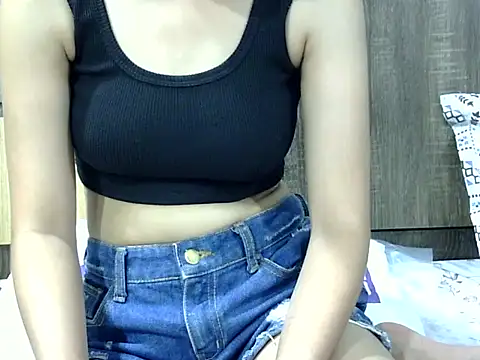 Snapshot of SEXYGUDIYA chatting on September 18, 5:48 pm SEXYGUDIYA online show from September 18, 5:48 pm