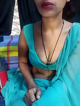 Bhabhilux2025 online show from April 5, 7:05 am