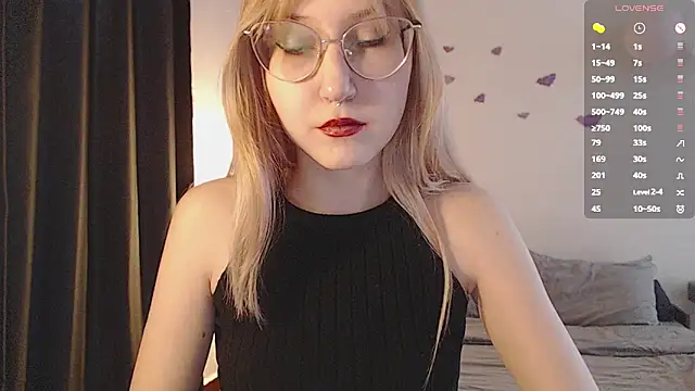 ohmycheryl online show from February 12, 7:58 am