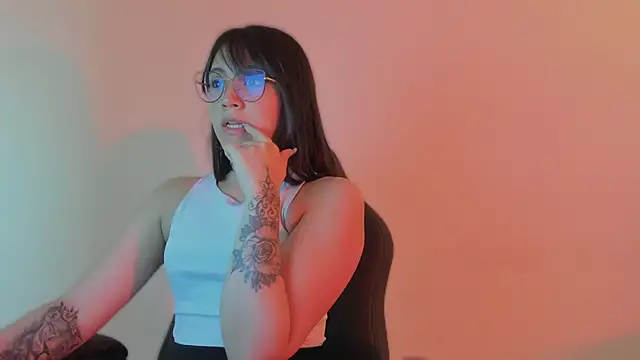 AnnaraLein online show from January 8, 3:31 am