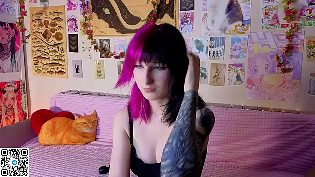 Snapshot of KandraCruser chatting on May 21, 8:05 pm KandraCruser online show from May 21, 8:05 pm