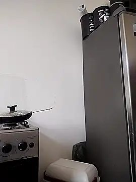 Snapshot of ReflexDevil969 chatting on September 8, 3:44 pm ReflexDevil969 online show from September 8, 3:44 pm