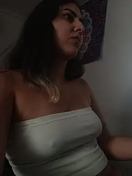 ApenasLys online show from January 6, 3:05 pm