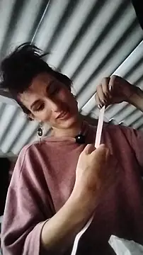 Moira-Hot online show from November 12, 10:09 pm