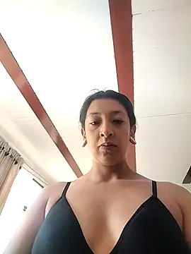 Snapshot of Coralaine_96 chatting on September 11, 3:01 pm Coralaine 96 online show from September 11, 3:01 pm