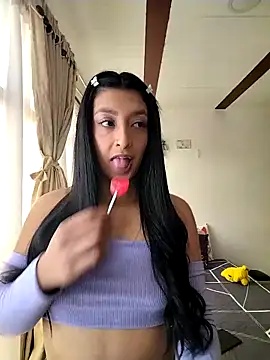 Coralaine 96 online show from November 11, 2:28 pm