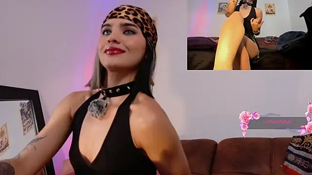 La Diabla 111  online show from May 22, 1:39 pm