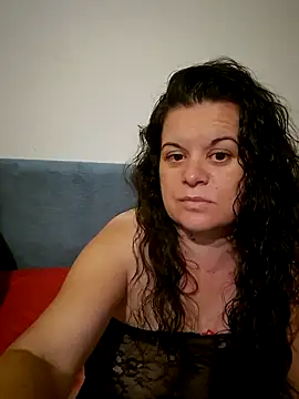 Snapshot of PerleRaree chatting on June 13, 8:07 pm PerleRaree online show from June 13, 8:07 pm