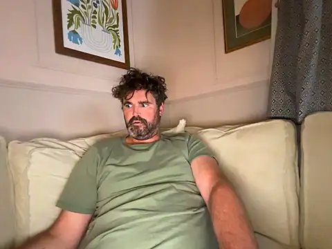 Snapshot of CyprioteWhitefly chatting on June 11, 9:35 pm CyprioteWhitefly online show from June 11, 9:35 pm