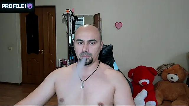 Snapshot of Gri_SH chatting on October 17, 11:57 am Gri SH online show from October 17, 11:57 am