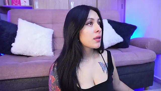 SophiieCumsx online show from February 21, 3:07 am