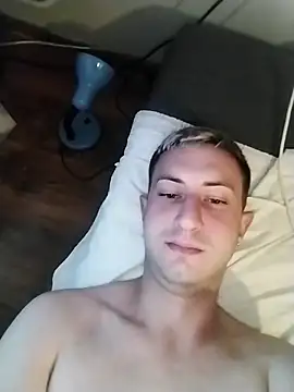 Snapshot of boytwink7 chatting on September 25, 5:38 pm boytwink7 online show from September 25, 5:38 pm