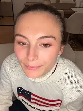 SophiiaStarr online show from October 7, 6:38 pm