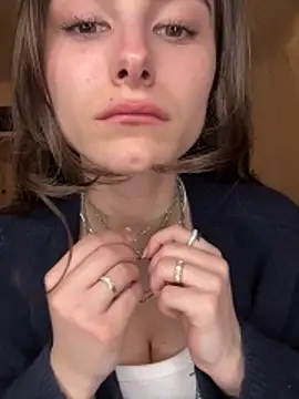 Snapshot of SophiiaStarr chatting on March 8, 7:06 pm SophiiaStarr online show from March 8, 7:06 pm