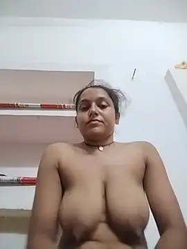 Snapshot of Sonam_shinde chatting on July 19, 8:01 pm Sonam shinde online show from July 19, 8:01 pm