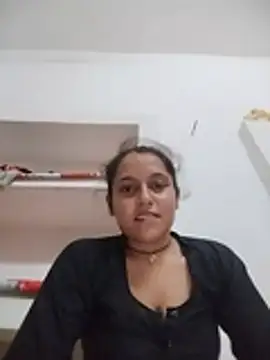 Snapshot of Sonam_shinde chatting on July 28, 3:54 pm Sonam shinde online show from July 28, 3:54 pm