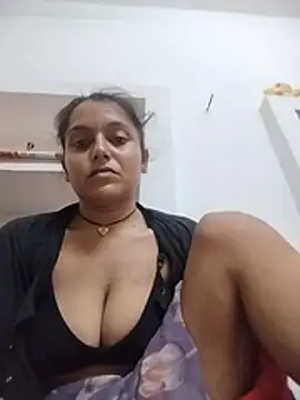 Snapshot of Sonam_shinde chatting on July 30, 8:30 pm Sonam shinde online show from July 30, 8:30 pm