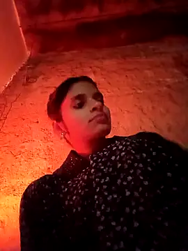 Punam jindal online show from February 4, 12:44 pm