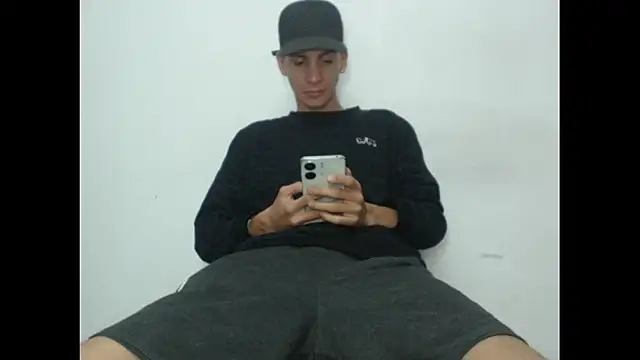 sam hottt online show from October 20, 6:19 pm