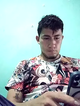 True Di online show from September 16, 1:39 am