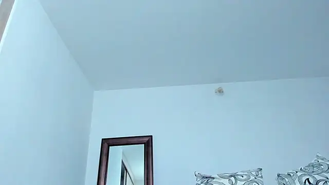 KingLevi01 online show from March 29, 1:27 am