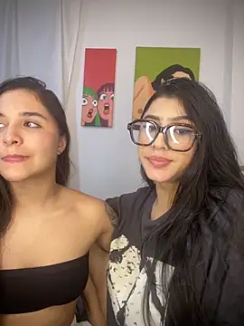 Snapshot of Sweet_and_Rous0 chatting on October 11, 5:17 am Sweet and Rous0 online show from October 11, 5:17 am